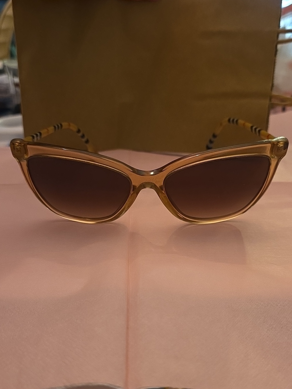 Burberry Cat-Eye Translucent Beige Frame Brown Lenses PreOwned Sunglasses